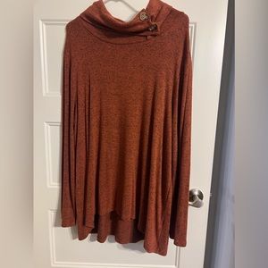 Rust colored, lightweight tunic